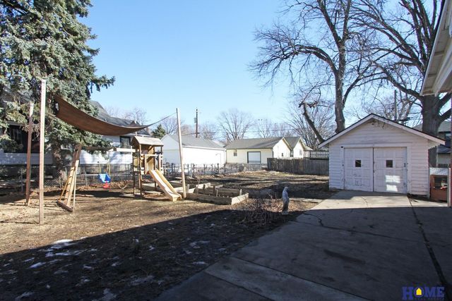 744 S 32nd Street, Lincoln, NE 68510