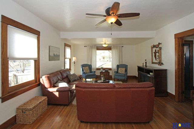 744 S 32nd Street, Lincoln, NE 68510