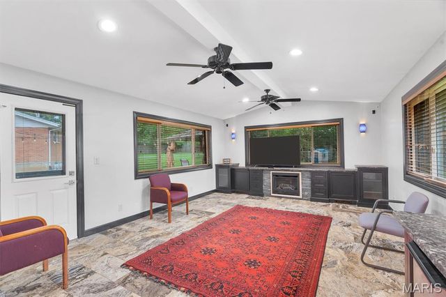 157 Romine Circle, Ballwin, MO 63011