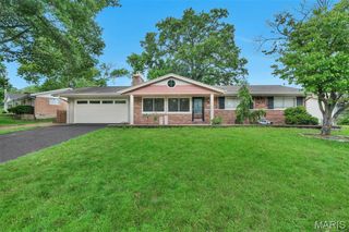 157 Romine Circle, Ballwin, MO 63011