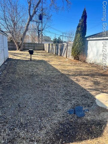 18558 Woodland Street, Harper Woods, MI 48225