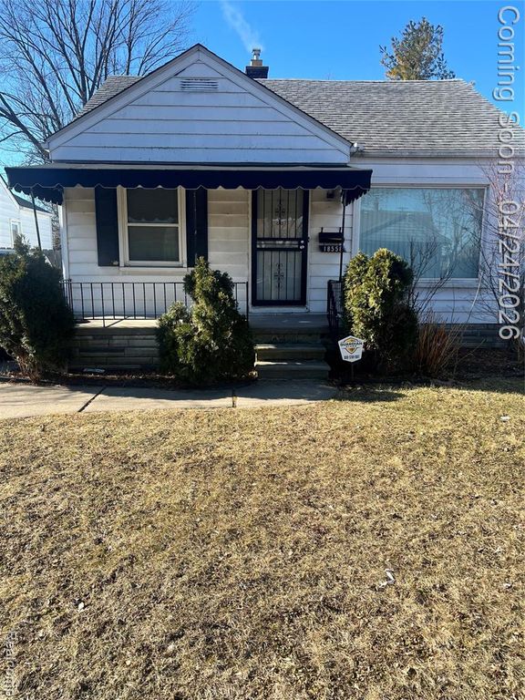 18558 Woodland Street, Harper Woods, MI 48225
