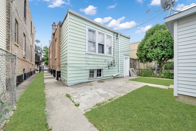 5322 W 22nd Place, Cicero, IL 60804