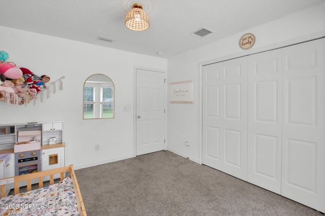 144 BLACKJACK Circle, Hollister, FL 32147