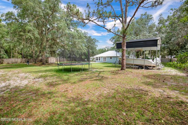 144 BLACKJACK Circle, Hollister, FL 32147