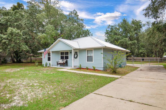 144 BLACKJACK Circle, Hollister, FL 32147