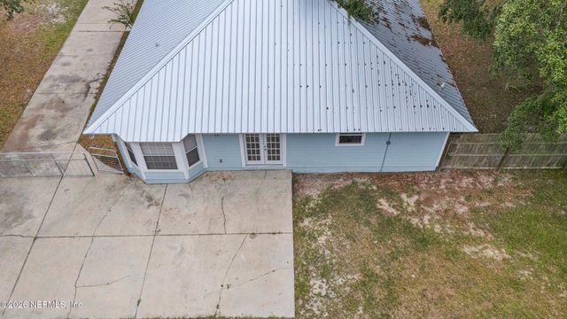 144 BLACKJACK Circle, Hollister, FL 32147