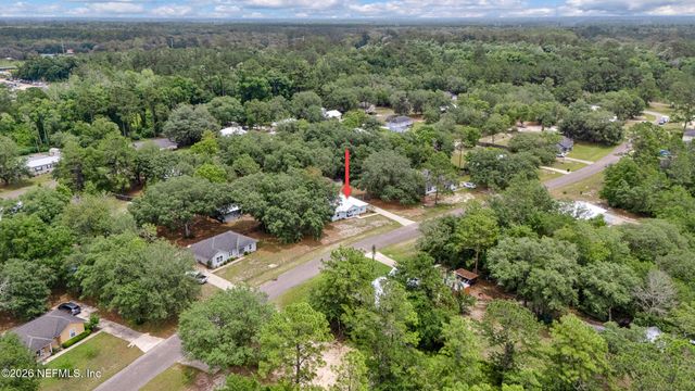 144 BLACKJACK Circle, Hollister, FL 32147