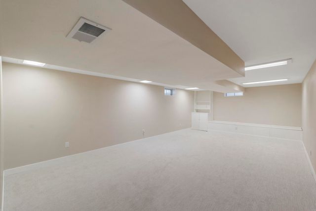 150 Belleview Road, Waterloo, IA 50701