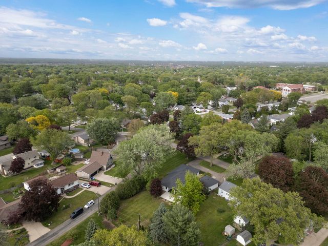 150 Belleview Road, Waterloo, IA 50701
