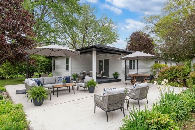 150 Belleview Road, Waterloo, IA 50701