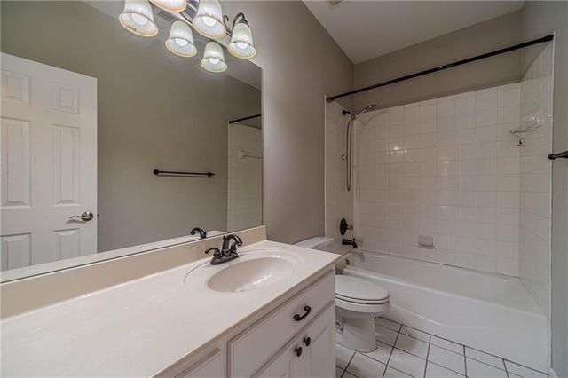 2147 Stockton Walk Way, Snellville, GA 30078