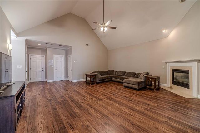 2147 Stockton Walk Way, Snellville, GA 30078