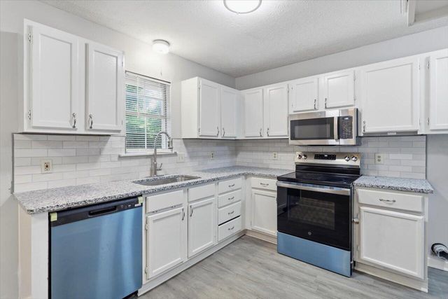 178A Cumberland, Brandon, MS 39047