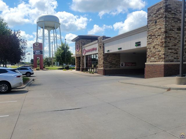 2841 SE Croco RD Suite 400, Topeka, KS 66605