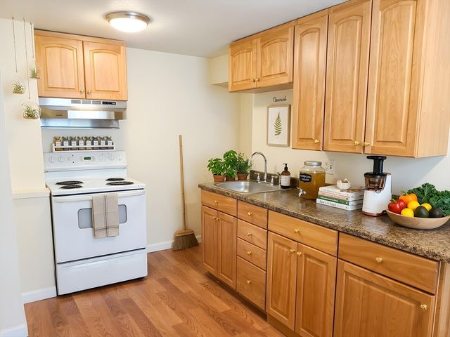 770 Cummins Hwy 4, Boston, MA 02126