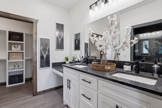 34803 S Falcon Crest Lane, Cookson, OK 74427