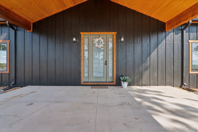 34803 S Falcon Crest Lane, Cookson, OK 74427