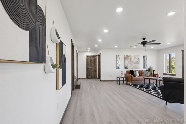 34803 S Falcon Crest Lane, Cookson, OK 74427