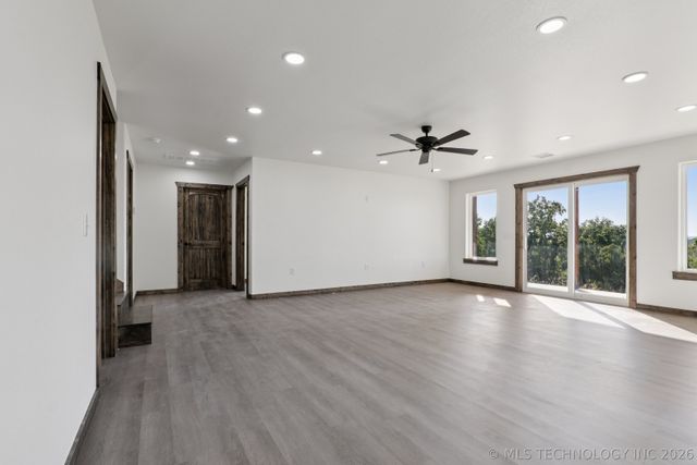 34803 S Falcon Crest Lane, Cookson, OK 74427