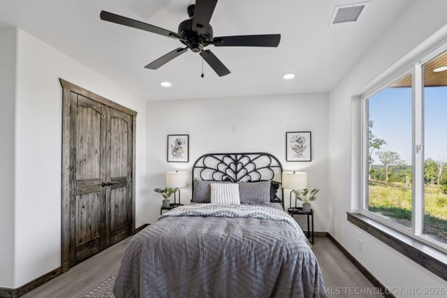 34803 S Falcon Crest Lane, Cookson, OK 74427