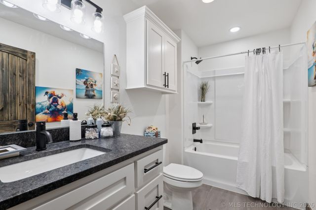 34803 S Falcon Crest Lane, Cookson, OK 74427