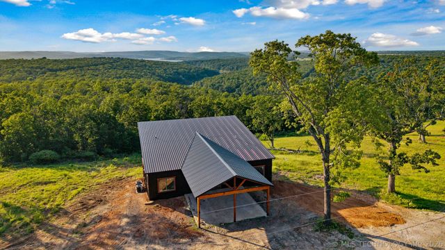 34803 S Falcon Crest Lane, Cookson, OK 74427