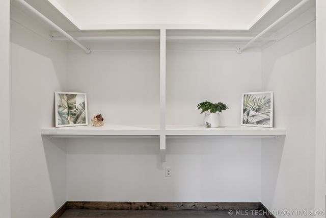 34803 S Falcon Crest Lane, Cookson, OK 74427