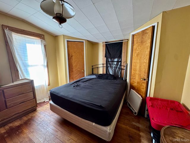 329 Maple Street, Amasa, MI 49903