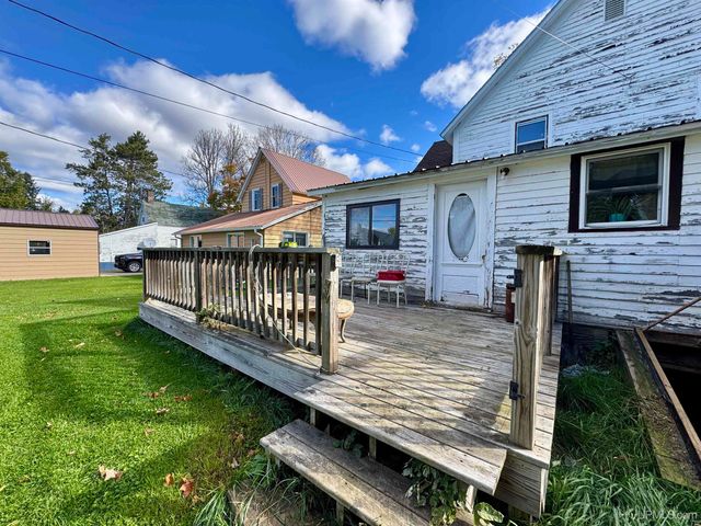 329 Maple Street, Amasa, MI 49903