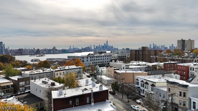 114 32Nd St 3-0, Union City, NJ 07087