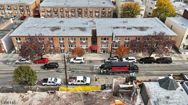 114 32Nd St 3-0, Union City, NJ 07087