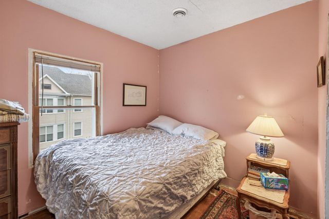 2115-2117 Aldrich Avenue N, Minneapolis, MN 55411