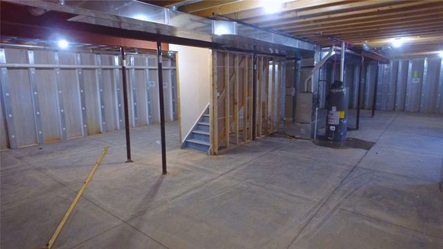 2 Maries Way, Ogden, NY 14624