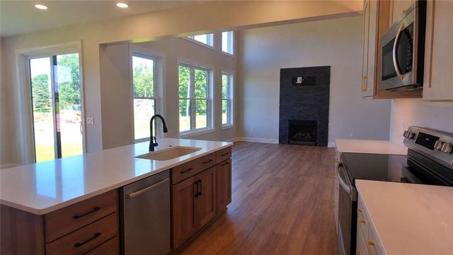 2 Maries Way, Ogden, NY 14624