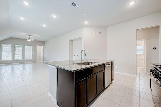 31801 Pecan Cottage Lane, Spring, TX 77386