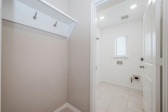 31801 Pecan Cottage Lane, Spring, TX 77386