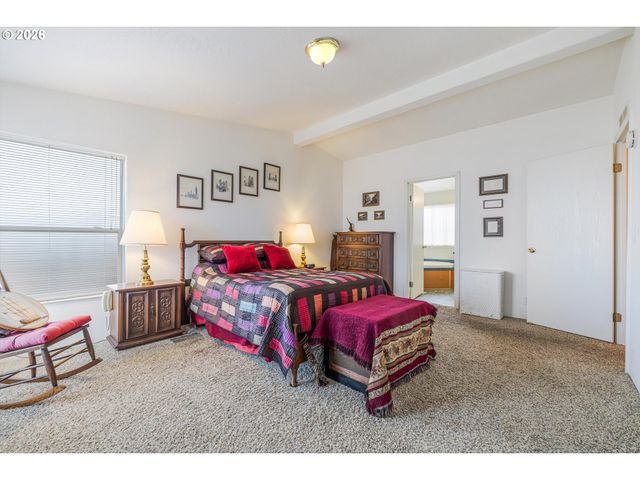 900 Ne FRANCIS Ave 63, Gresham, OR 97030