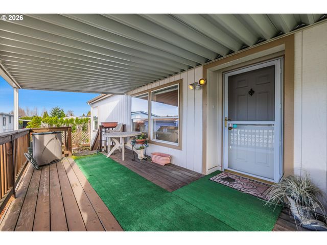 900 Ne FRANCIS Ave 63, Gresham, OR 97030