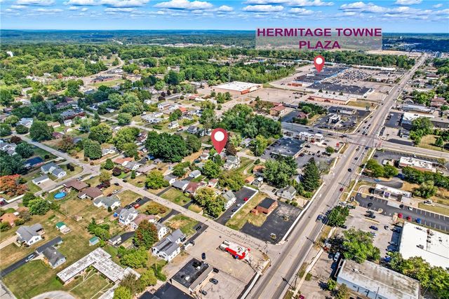 71 Lyle Dr, Hermitage, PA 16148