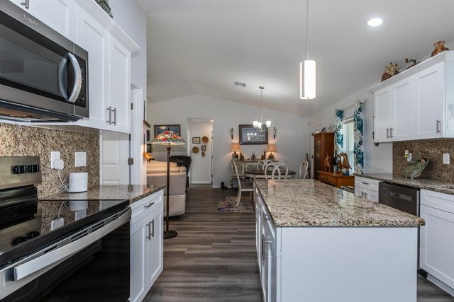 96 FISHER WAY TRAIL, Ocklawaha, FL 32179