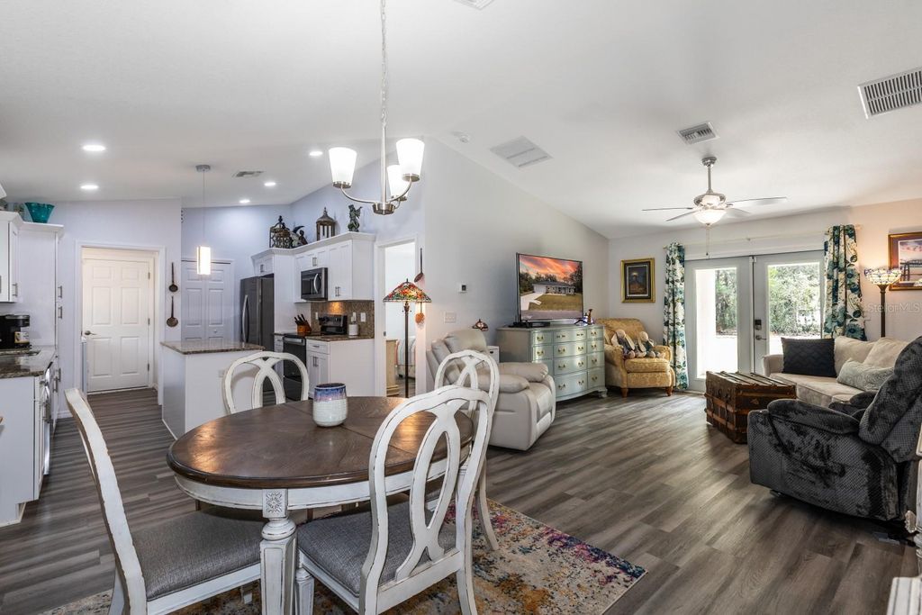 Image 4 of property listing at 96 FISHER WAY TRAIL, Ocklawaha, FL 32179