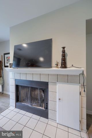 117 TREETOPS DR, Lancaster, PA 17601