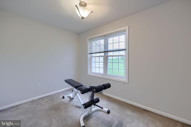 117 TREETOPS DR, Lancaster, PA 17601