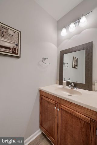 117 TREETOPS DR, Lancaster, PA 17601