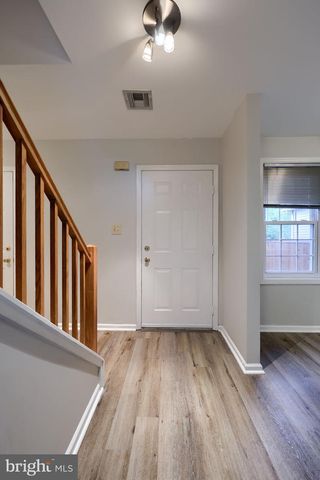 117 TREETOPS DR, Lancaster, PA 17601