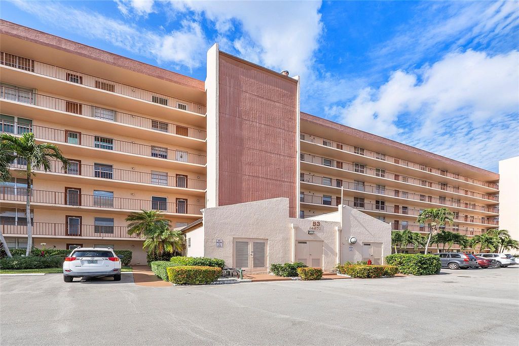 14671 Bonaire Blvd 505, Delray Beach, FL 33446