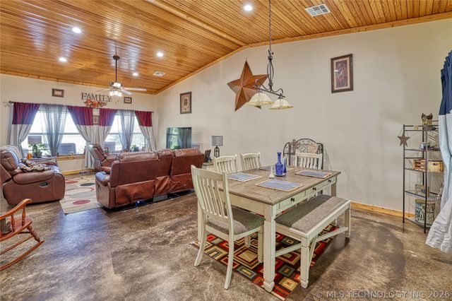 86 Bruce Boulevard Rock Creek, Canadian, OK 74425