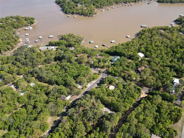 86 Bruce Boulevard Rock Creek, Canadian, OK 74425
