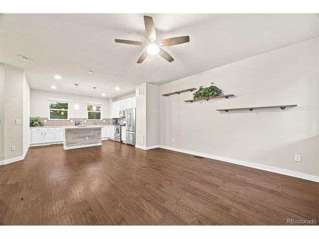 612 E Hinsdale Ave, Littleton, CO 80122